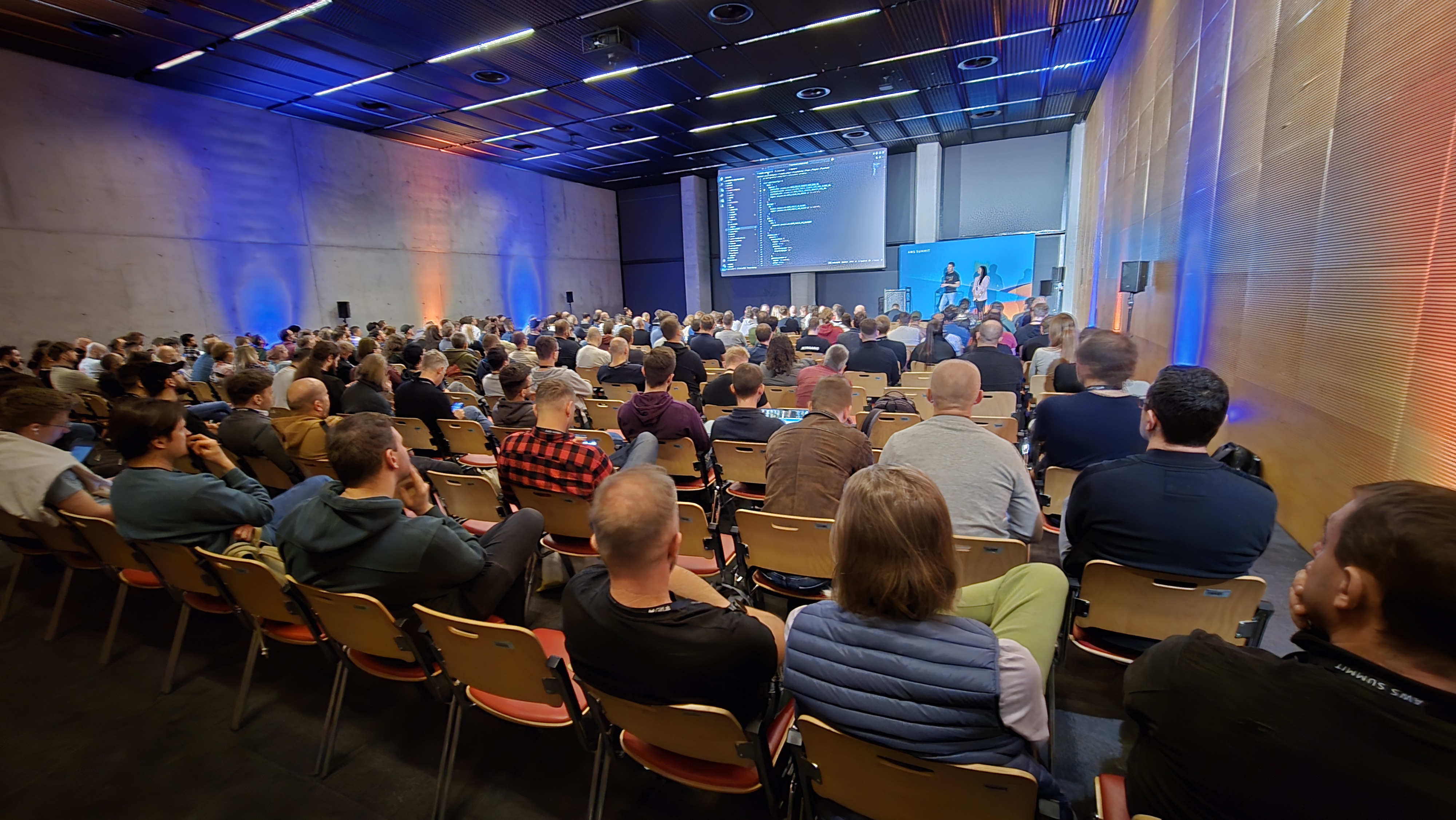 AWS Summit Poland 2025 - Photo 6